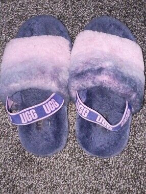 Ugg Slippers Size 1